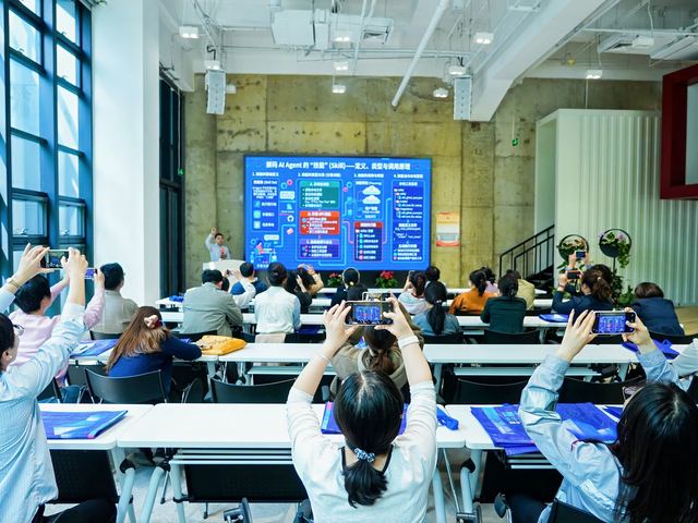 AI大师傅培训现场与客户反馈 8